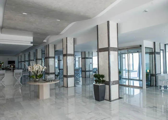 Beach Hotel