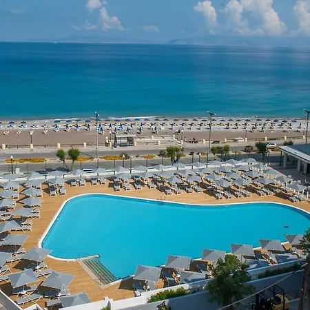 Hotell Beach 3*